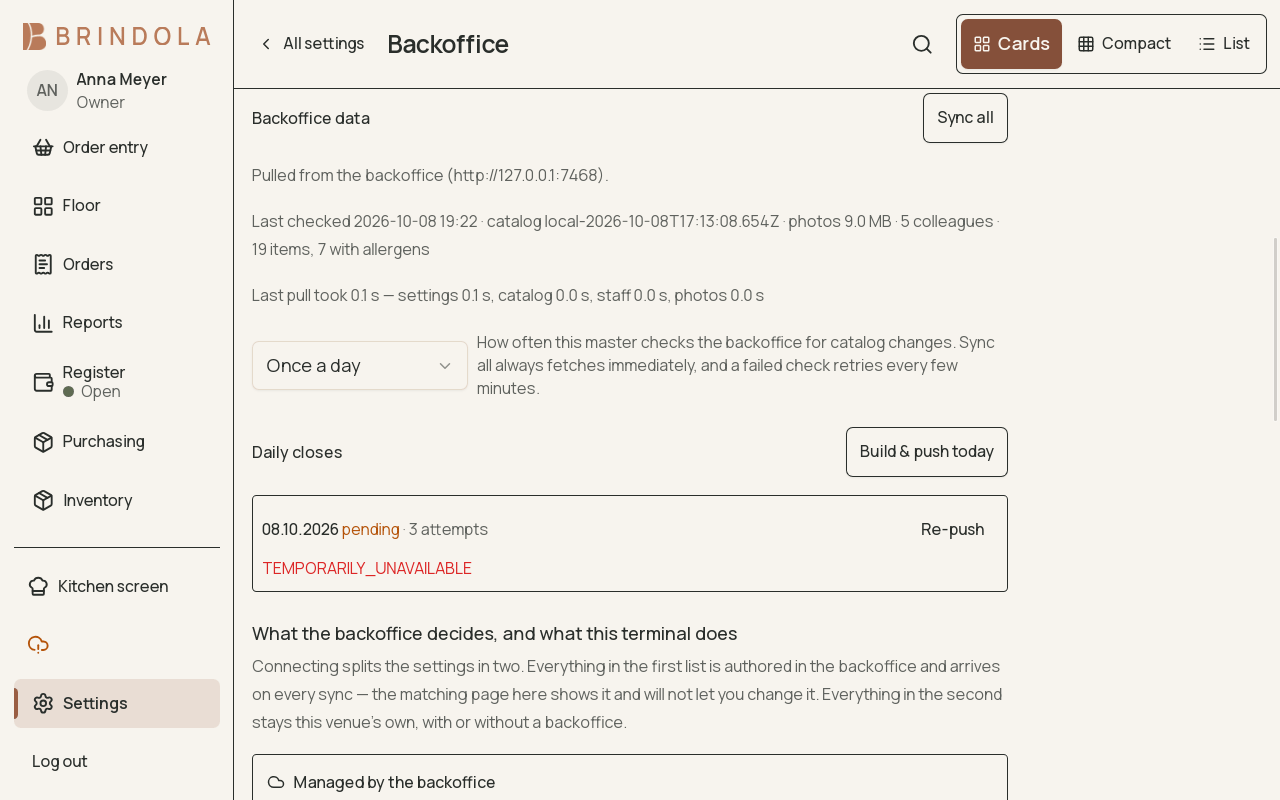 The backoffice sync settings screen showing connection status, the last catalog pull and the queue of closes waiting to be sent. · shown in English